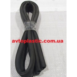 Резиновый уплотнитель капота ВАЗ 2108 (2114)